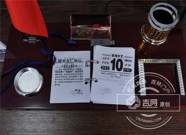 图片9_副本.png 图片9_副本.png