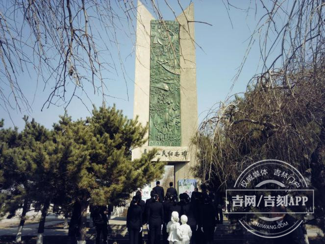 长春无主骨灰集体落葬.jpg 长春无主骨灰集体落葬.jpg