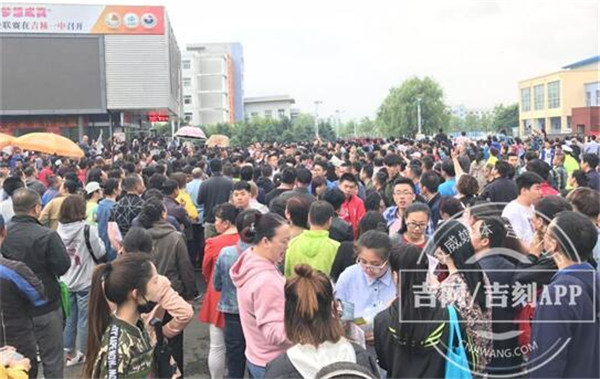 CBD6C674EAC8491AB988ECFEFA7D5158_副本.jpg CBD6C674EAC8491AB988ECFEFA7D5158_副本.jpg