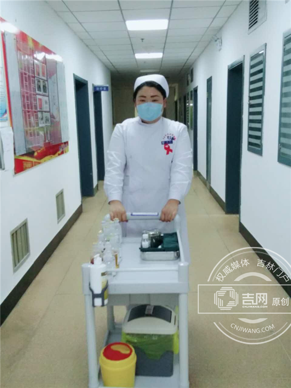 离艾滋病患者最近的人 离艾滋病患者最近的人