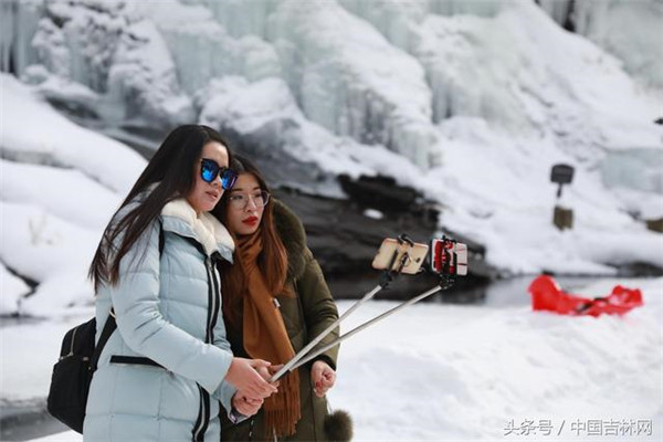 让美景见证我们的友谊