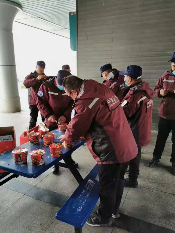 图片2.jpg 图片2.jpg