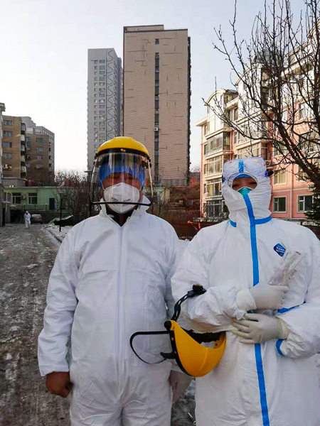 1 李谦同志生前工作照片(左一).jpg 1 李谦同志生前工作照片(左一).jpg