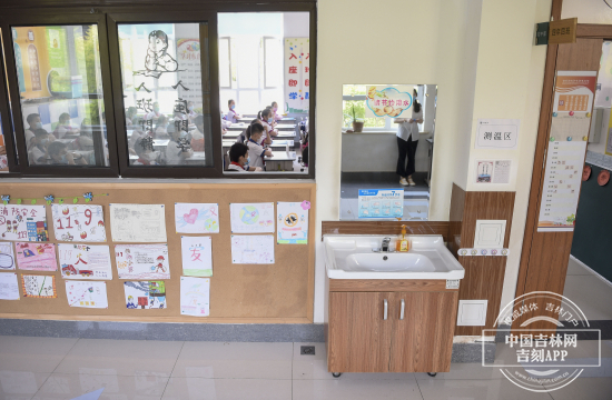 ZQL_2582.jpg ZQL_2582.jpg