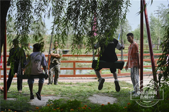 图片2.jpg 图片2.jpg