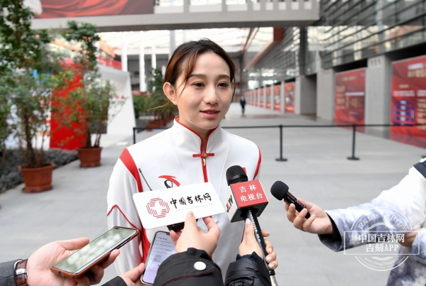 LUO_6134.jpg LUO_6134.jpg