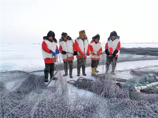 冬捕1.jpg 冬捕1.jpg