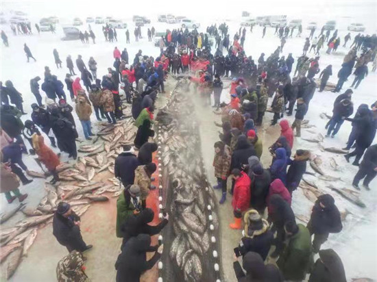 冬捕5.jpg 冬捕5.jpg