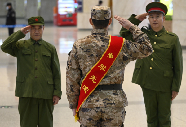 新兵1111.jpg 新兵1111.jpg