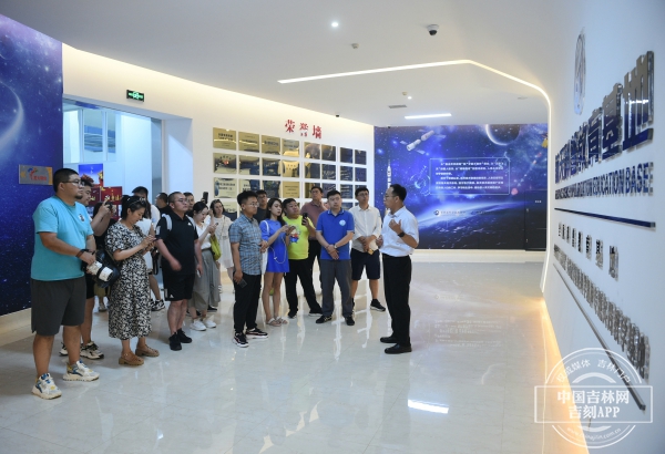 49fa4494a2c192cf772c9a9a1b6da1ac_.jpg 49fa4494a2c192cf772c9a9a1b6da1ac_.jpg