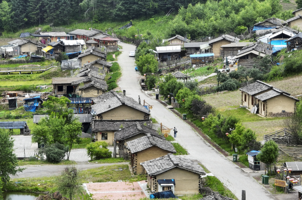 锦江木屋.jpg 锦江木屋.jpg