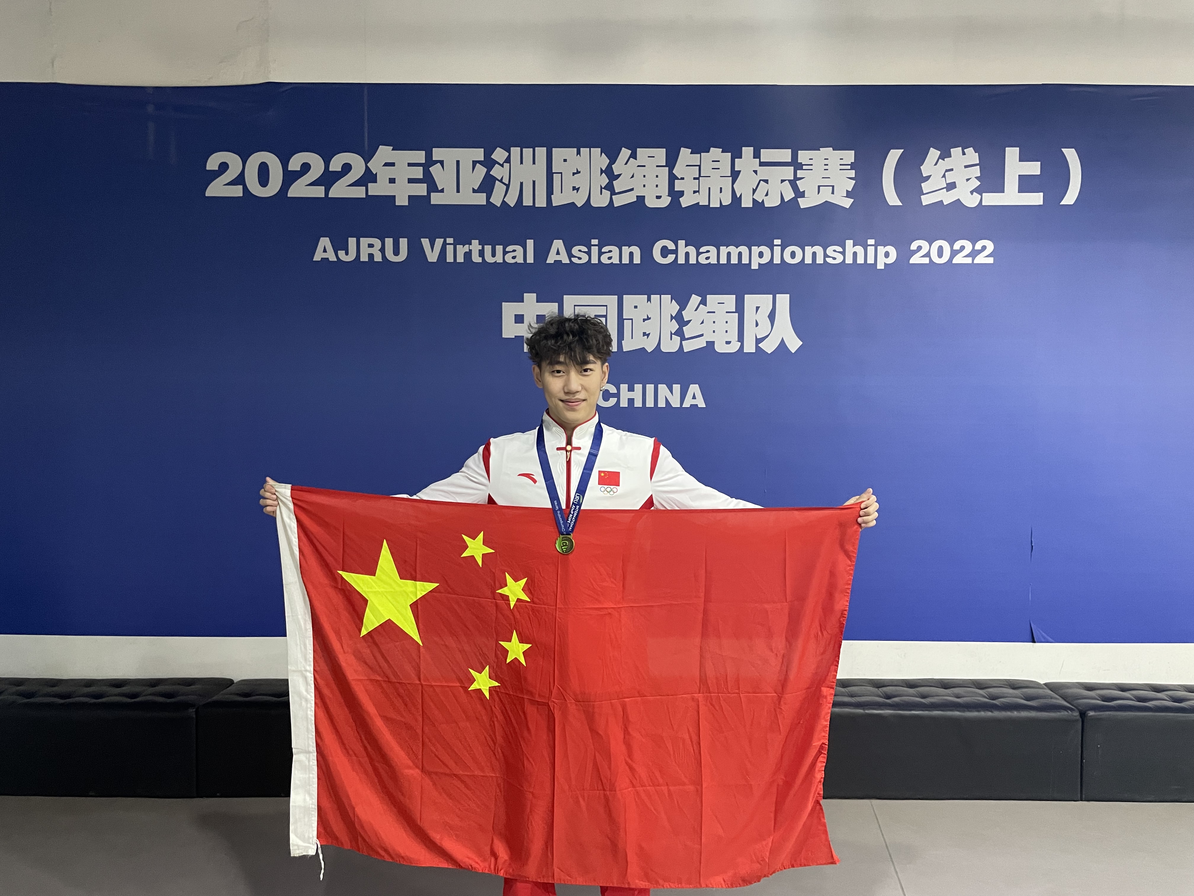 429867354.jpg 429867354.jpg