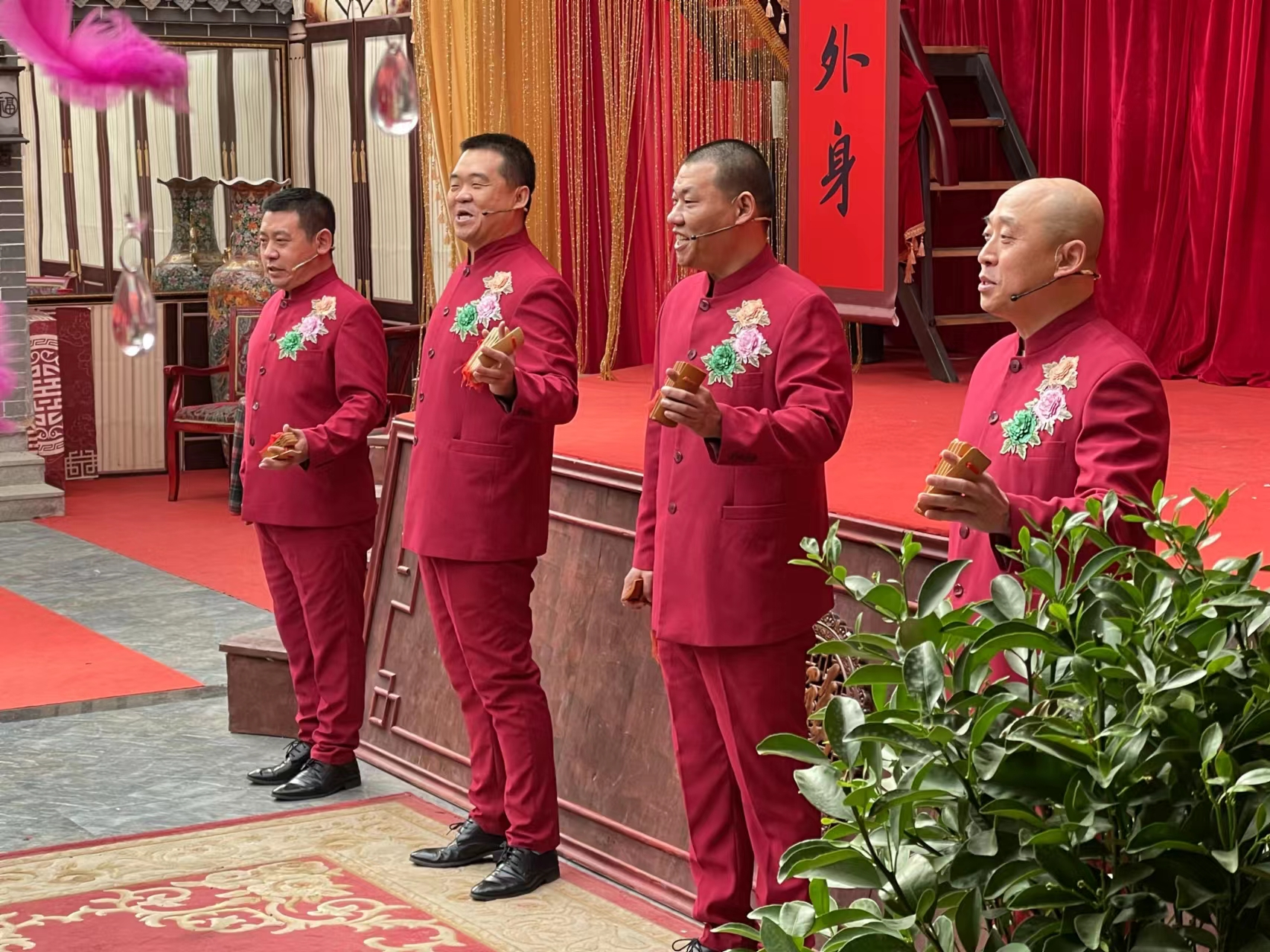 图片2.png 图片2.png