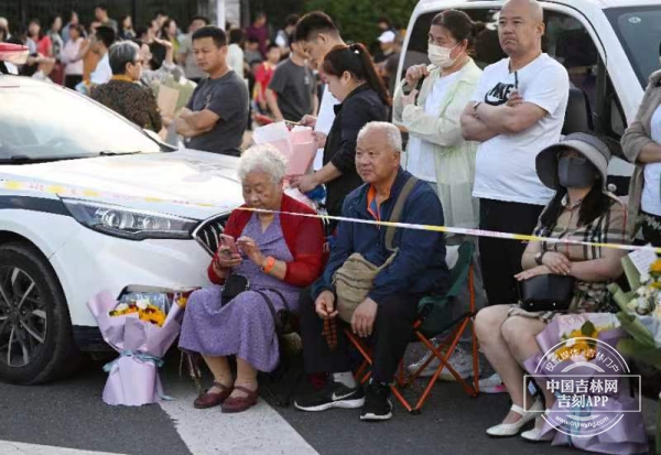 3703EF0E-F9CC-4CD3-A6AF-91C2F22CB4B2.jpeg 3703EF0E-F9CC-4CD3-A6AF-91C2F22CB4B2.jpeg