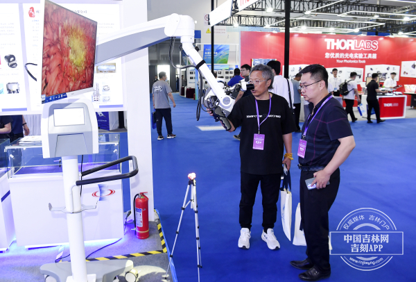 成都光机所2.jpg 成都光机所2.jpg