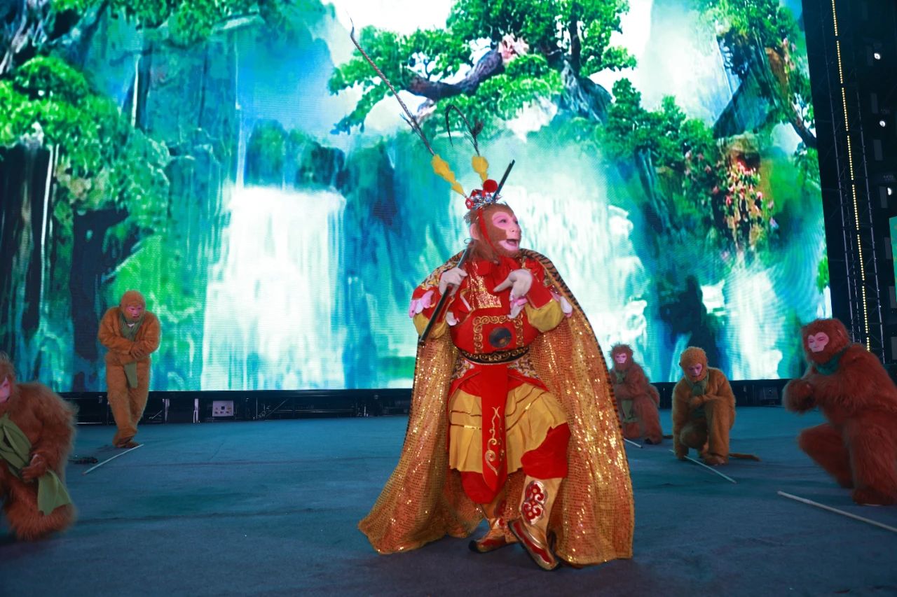 雪饼猴3.jpg 雪饼猴3.jpg