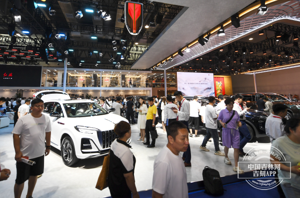 红旗.jpg 红旗.jpg