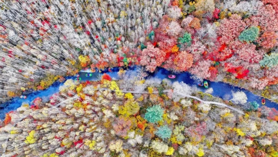 碧泉河漂流.jpg 碧泉河漂流.jpg