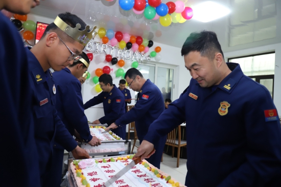 de86f46e381ca07ed0fa46872e054554.jpeg de86f46e381ca07ed0fa46872e054554.jpeg