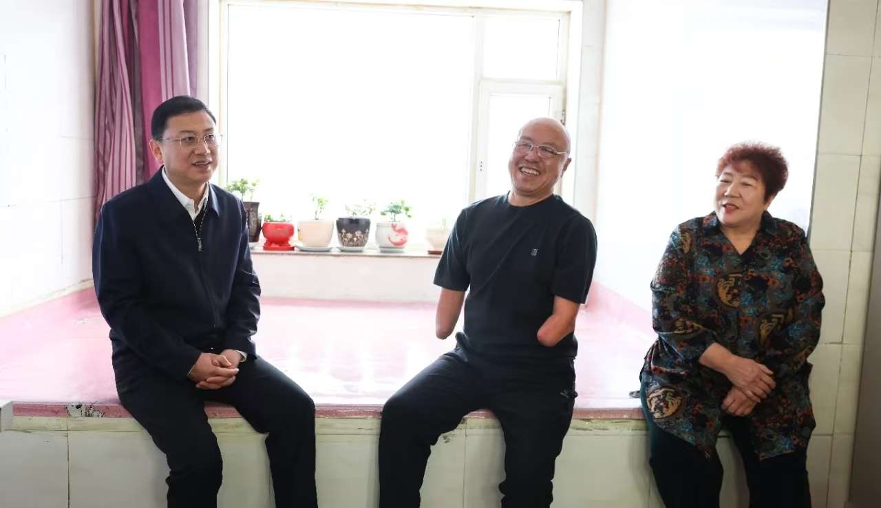 图片2.png 图片2.png