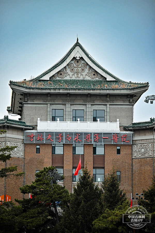 711228.jpg 711228.jpg