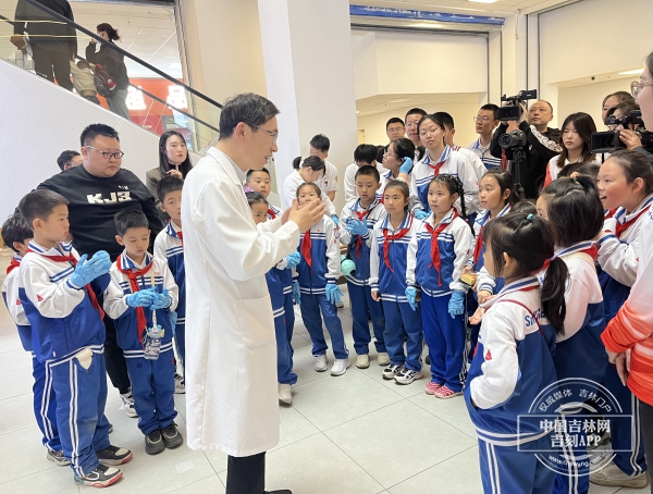 E1B8E353-1EF1-4414-BEB8-5F0A96CE312D.jpeg E1B8E353-1EF1-4414-BEB8-5F0A96CE312D.jpeg