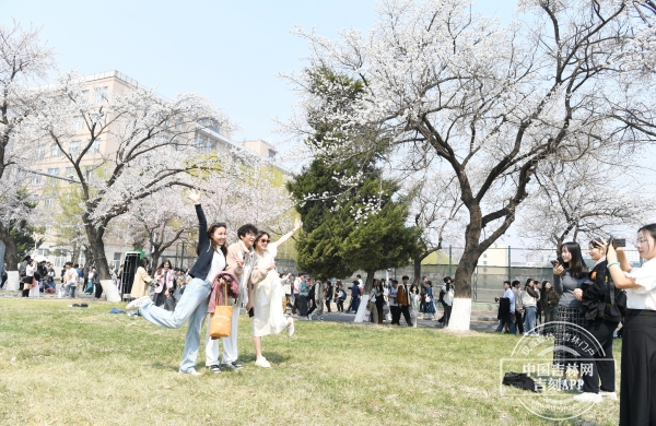 李煦2.jpg 李煦2.jpg