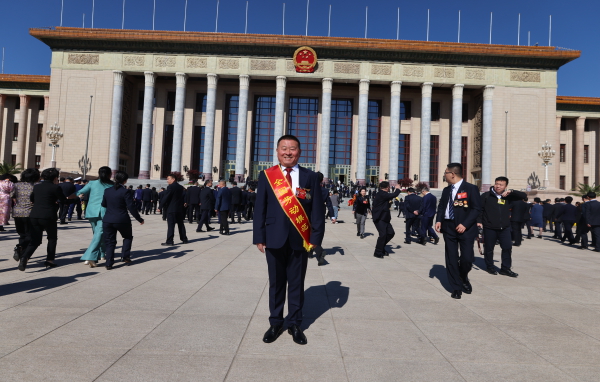 李吉宝2.jpg 李吉宝2.jpg