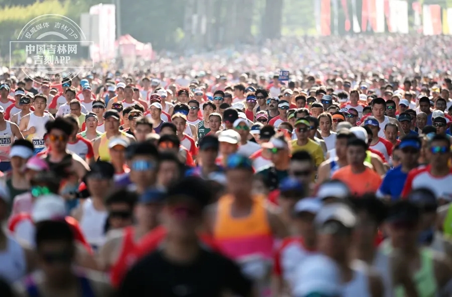 长马2.webp.jpg 长马2.webp.jpg