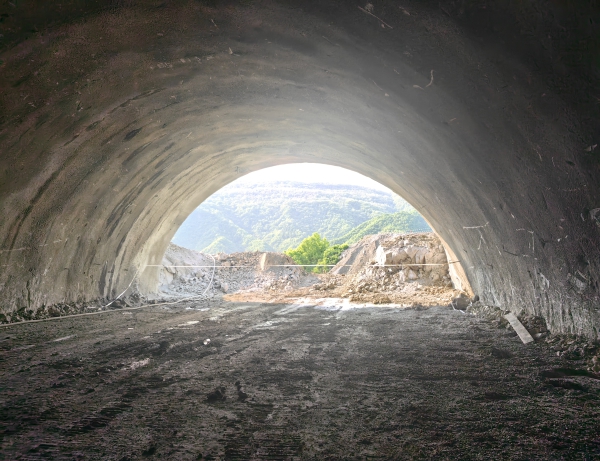 金华1号隧道右洞1.jpg