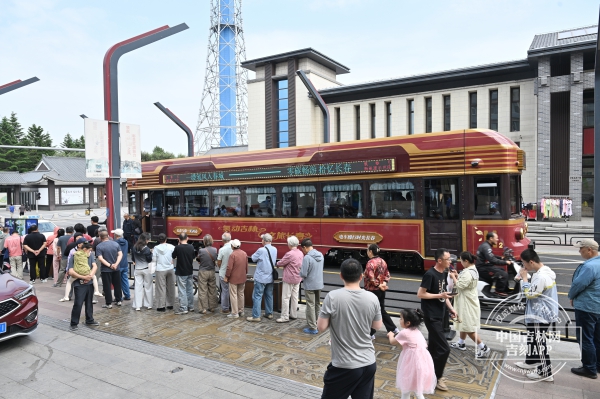 红旗街6.jpg 红旗街6.jpg