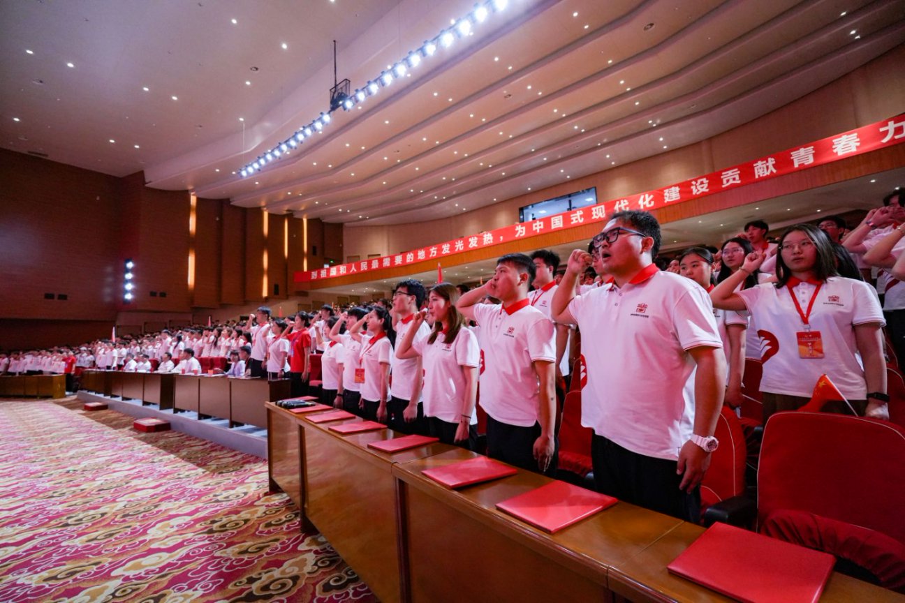 出征2.jpg 出征2.jpg