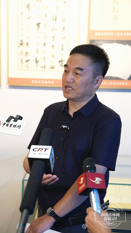 杨洪友1_副本.jpg 杨洪友1_副本.jpg