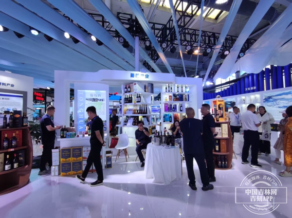 微信图片_20250826095416_104_40.jpg 微信图片_20250826095416_104_40.jpg