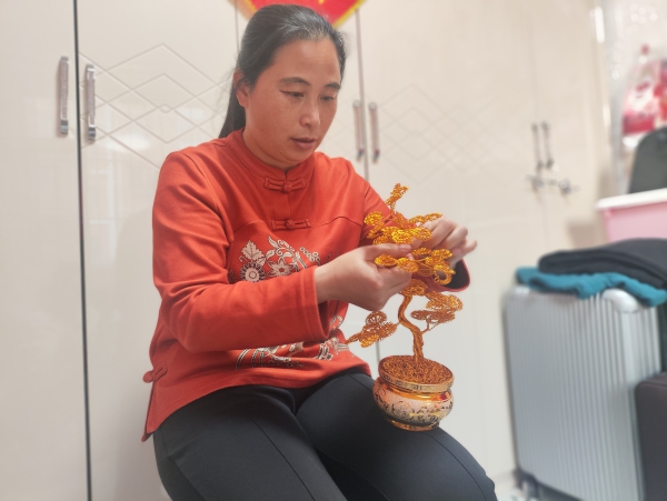 四平市 孝老爱亲 姜红 生活照1.jpg 四平市 孝老爱亲 姜红 生活照1.jpg