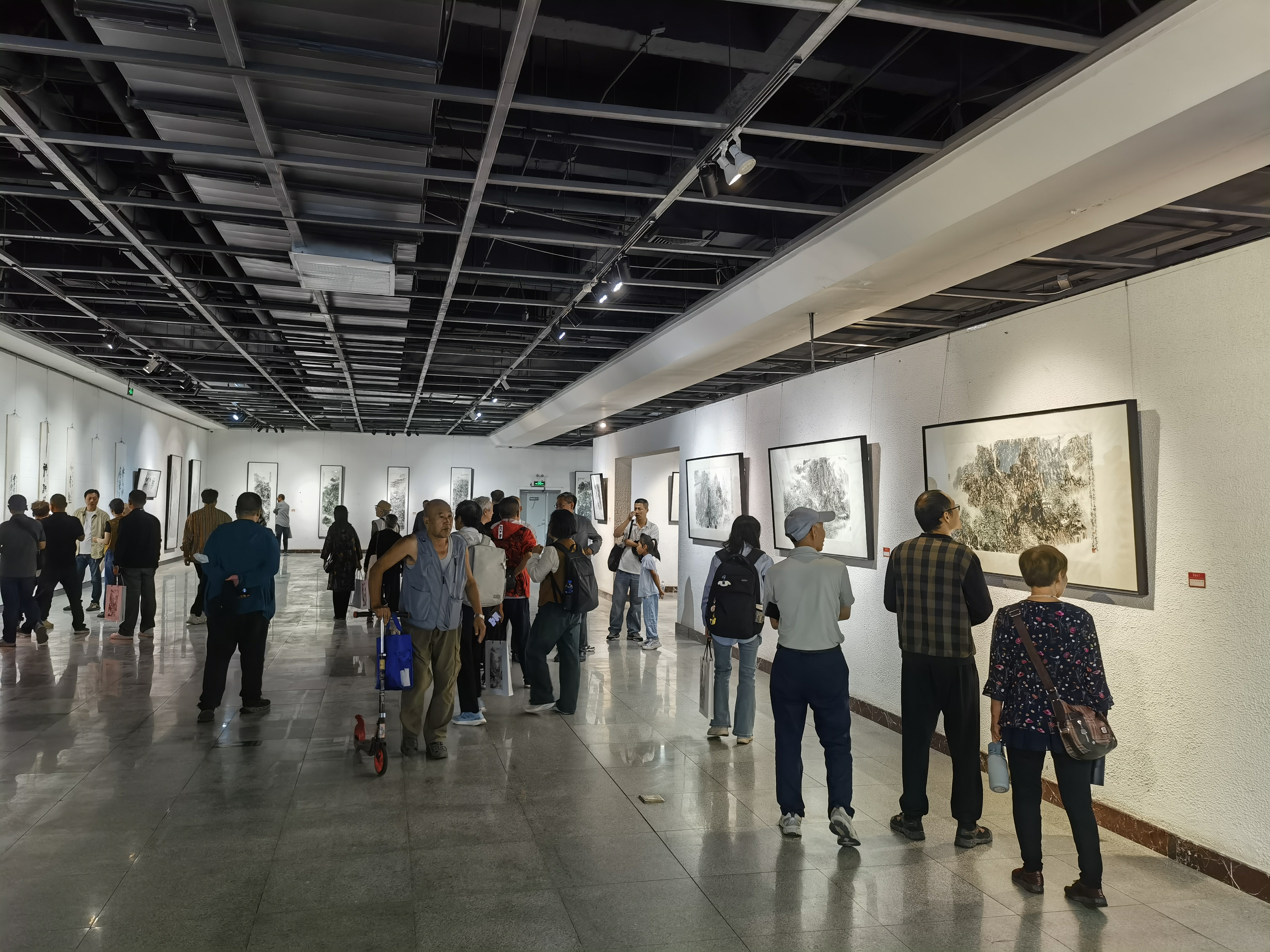 微信图片_20250915191920.jpg 微信图片_20250915191920.jpg