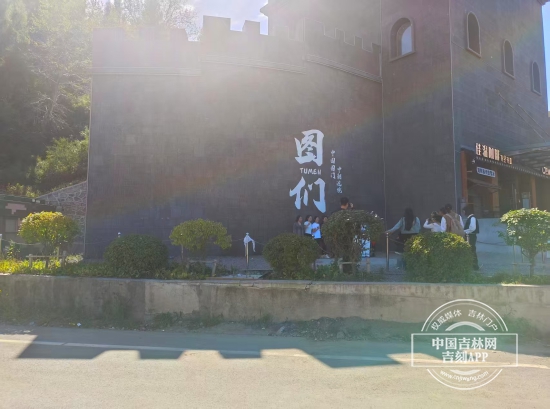 于洋.jpg 于洋.jpg