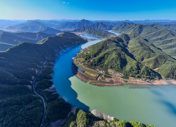 鸭绿江.jpeg 鸭绿江.jpeg