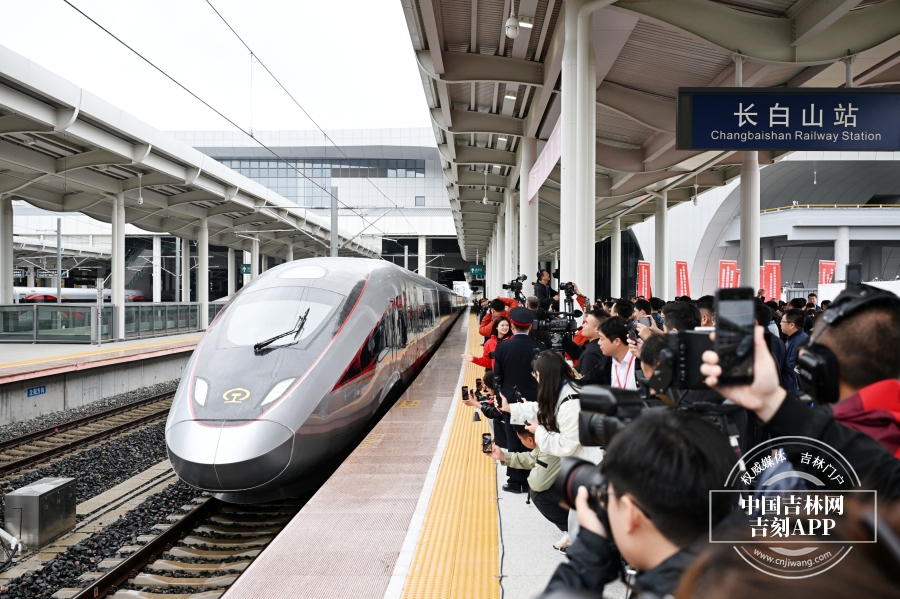 W020250928379915304124.jpeg W020250928379915304124.jpeg