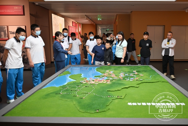 adc8d499097f01a31fafc133c32fc76.jpg adc8d499097f01a31fafc133c32fc76.jpg