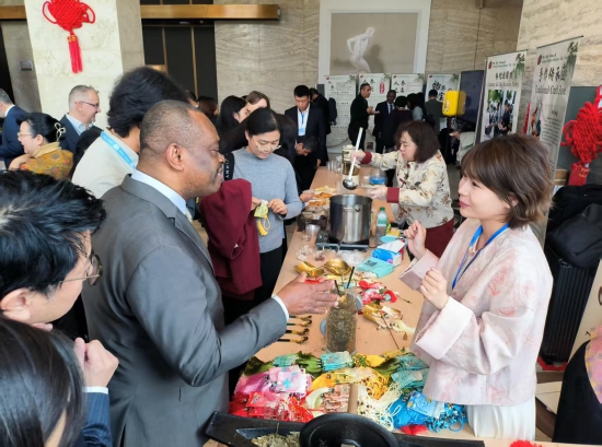 W020251029755959907755.jpg W020251029755959907755.jpg