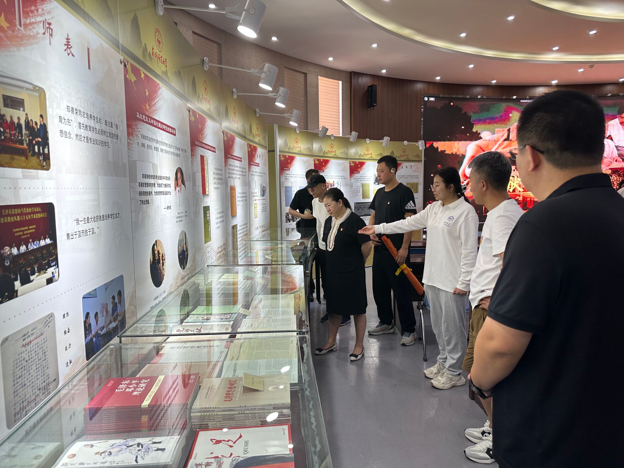 4DD9C138D45864995F6C4F806FE_583A512E_6AD04.jpg 4DD9C138D45864995F6C4F806FE_583A512E_6AD04.jpg