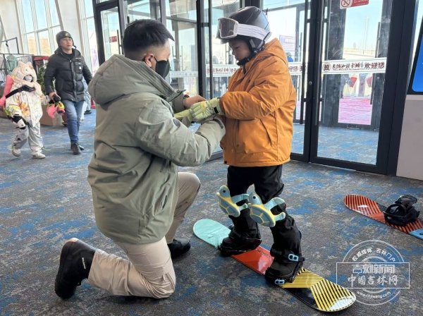 微信图片_20251206125340_163_54.jpg 微信图片_20251206125340_163_54.jpg