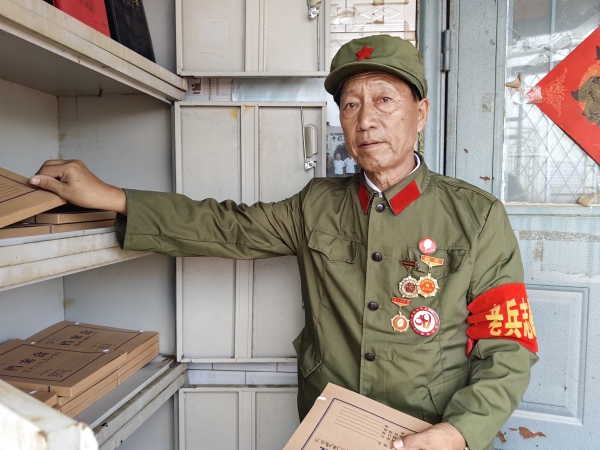 四平市 助人为乐 张中文 工作照2.jpg