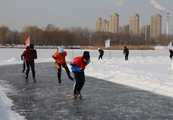 滑冰1.jpg