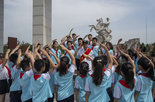 四平市 助人为乐 赵志军 工作照5.jpg 四平市 助人为乐 赵志军 工作照5.jpg