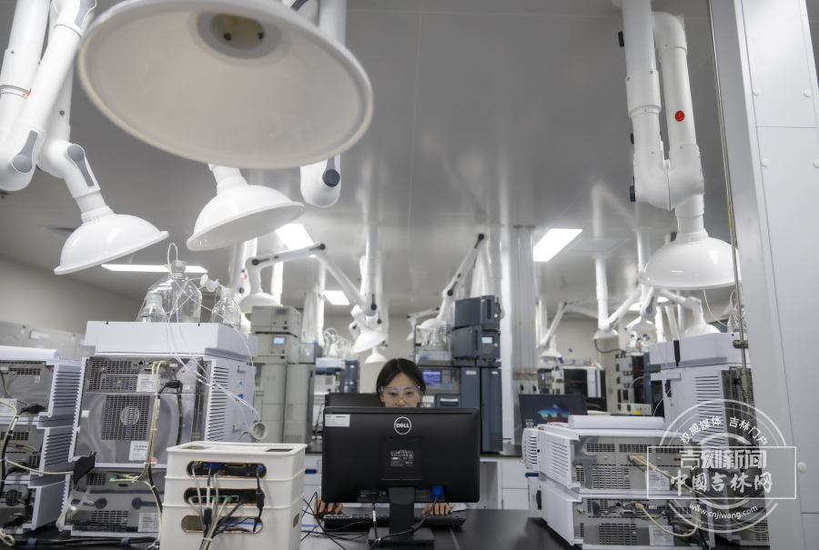 金赛药业深耕创新沃土 摄影 张秋磊.jpg 金赛药业深耕创新沃土 摄影 张秋磊.jpg