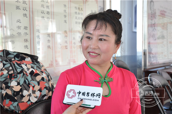 谢美玲表示老师的指导受益很大 谢美玲表示老师的指导受益很大