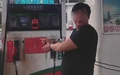 目前,左某已经被庐江县公安局刑事拘留。