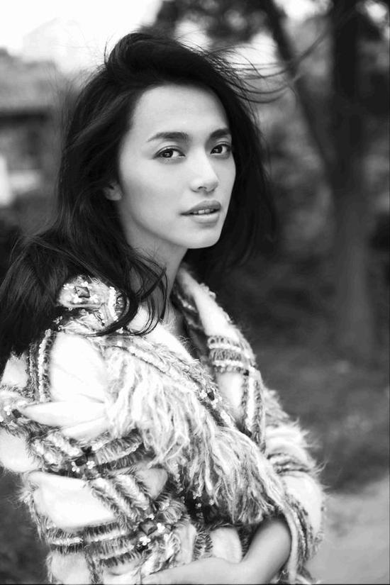 姚晨大片大气端庄 姚晨大片大气端庄